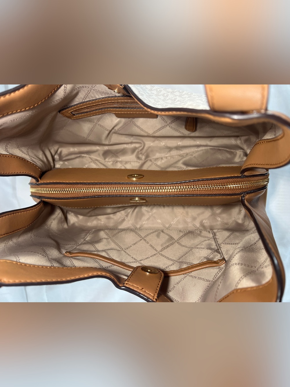 Michael Kors Rosemary Large Logo Shoulder Bag Vanilla Acorn Matching Wallet - Picture 8 of 16